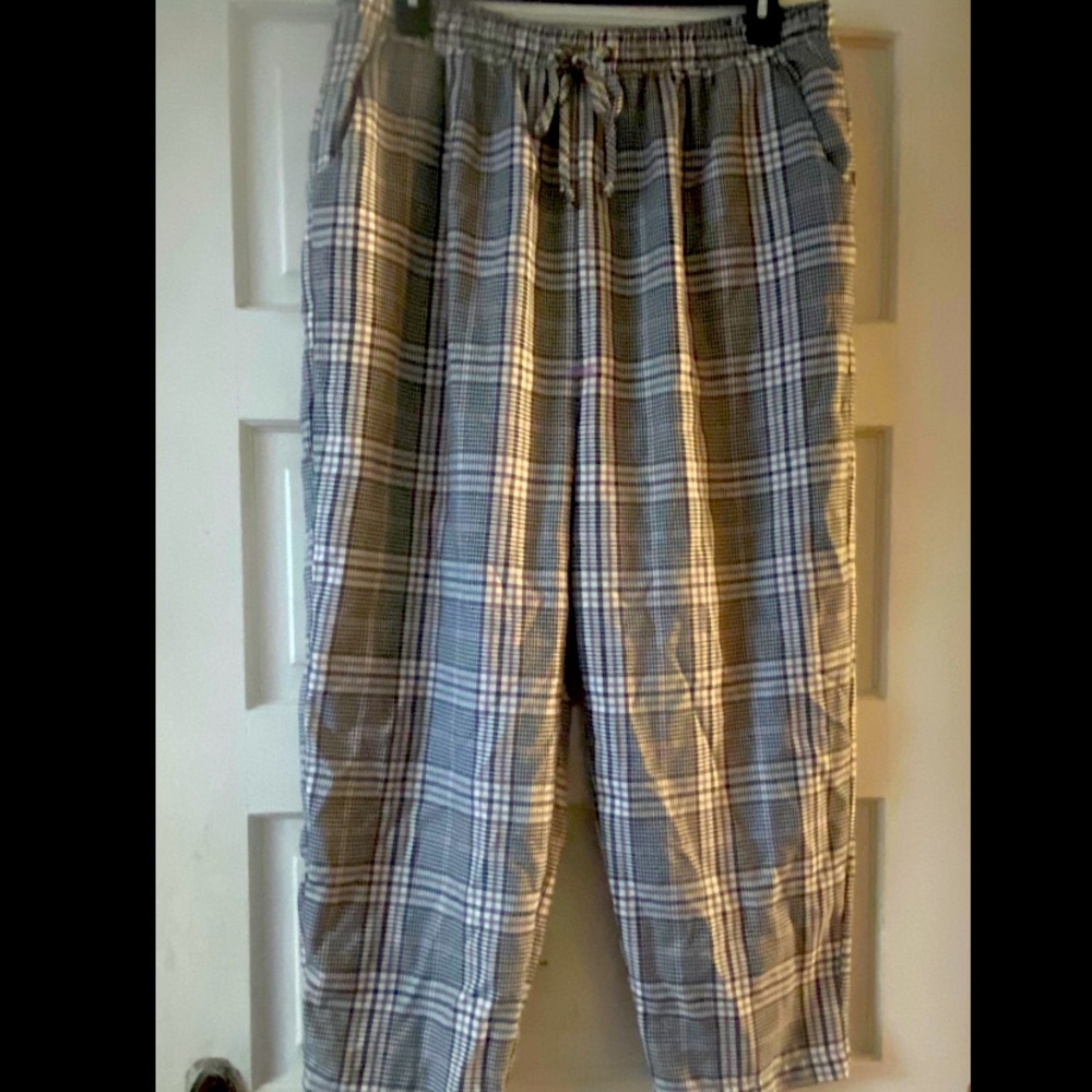 New Without Tags Plaid Pants XXL
